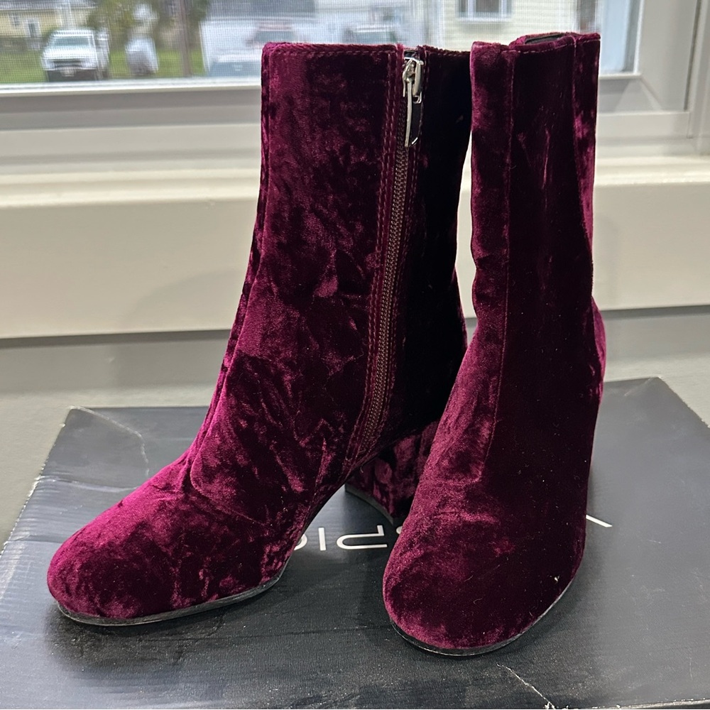 Via Spiga | Velvet boots (size 4)